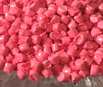 Hạt màu hồng phấn - Phụ Gia Nhựa Thành Lộc - Công Ty TNHH Phụ Gia Nhựa Thành Lộc